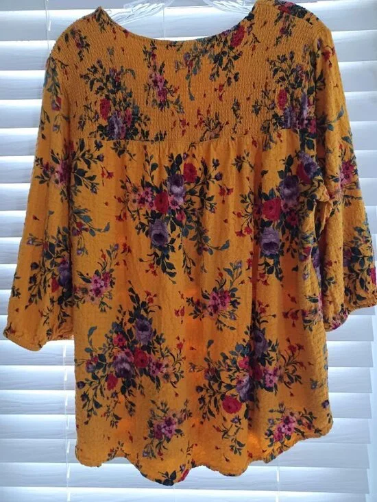 Torrid Womens Size 2 Floral Blouse Mustard Yellow Boho Smocked Top Plus Size - Picture 6 of 6